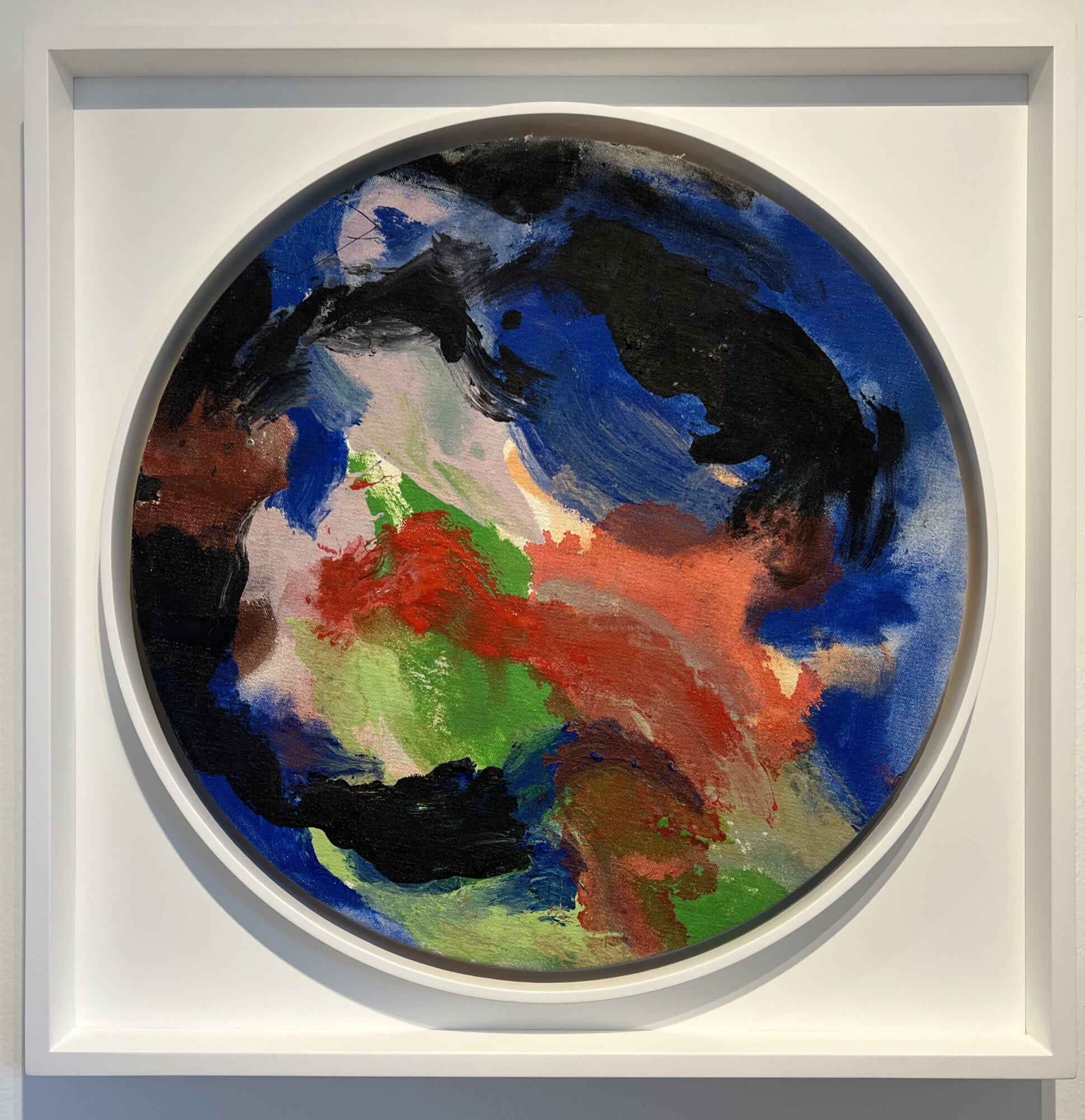 TONDO, 1985, magna on canvas, 17 3/4 inches diameter